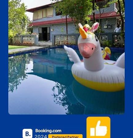 Eko Stay- Brickstone Villa Igatpuri Exteriör bild