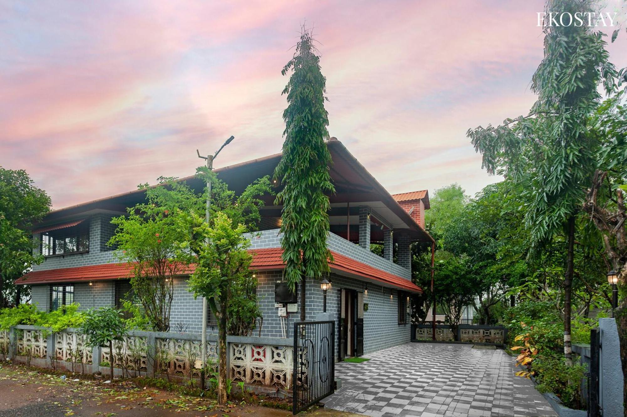 Eko Stay- Brickstone Villa Igatpuri Exteriör bild